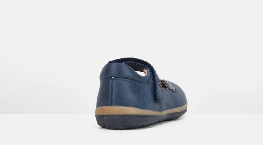 Clarks MARA in Navy