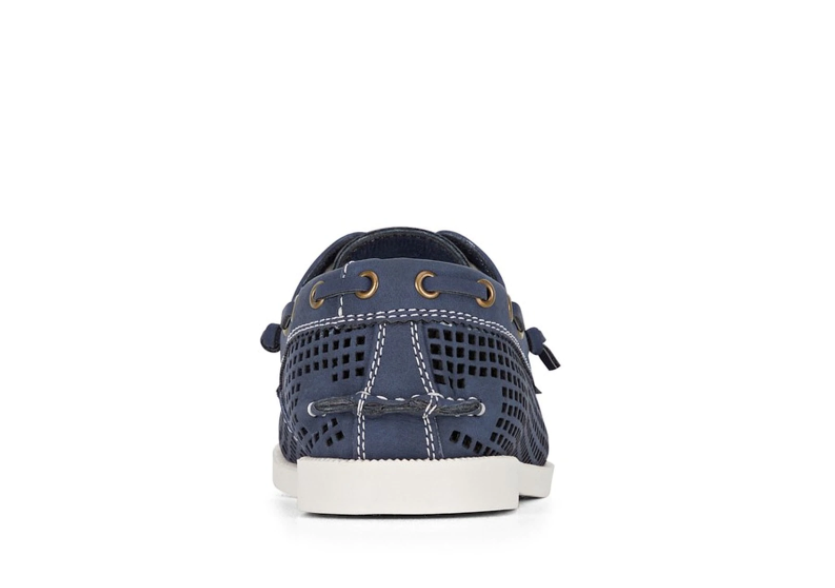 Clarks ADRIAN in Navy (Size AU 12-4)