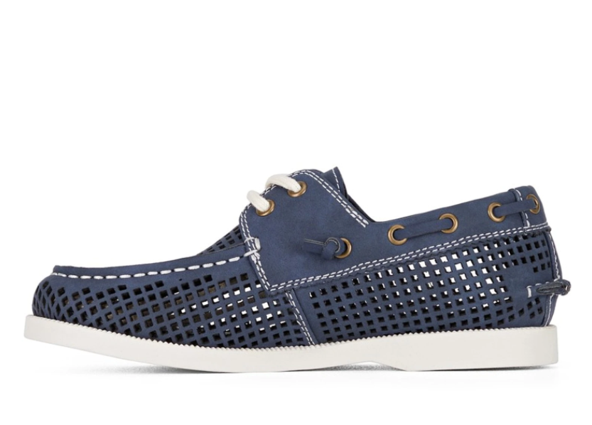 Clarks ADRIAN in Navy (Size AU 12-4)